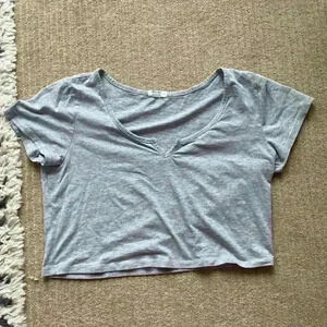 Ardene Cropped Short-Sleeve T-Shirt, grey tank size XL.